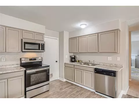 16532 E Princeton Pl, Aurora, CO 80013 photo 4