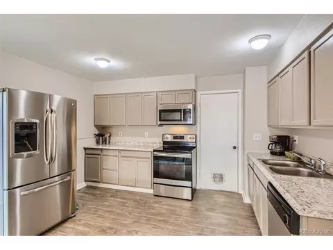 16532 E Princeton Pl, Aurora, CO 80013 photo 3