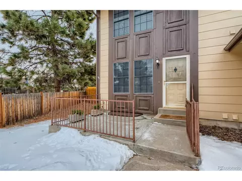 16532 E Princeton Pl, Aurora, CO 80013 photo 2
