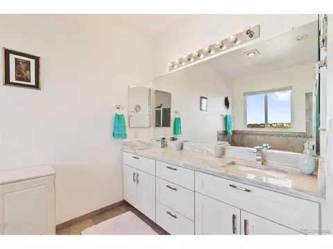 22643 E Long Dr, Aurora, CO 80016 photo 19