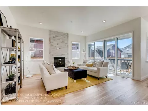 Living - 5531 Peacock Pl, Boulder, CO 80303 photo 2 of 6