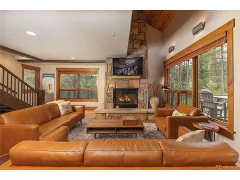882 Beeler Pl, Frisco, CO 80443 photo 3