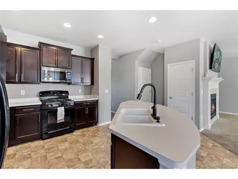 25524 E 5th Ave, Aurora, CO 80018 photo 9