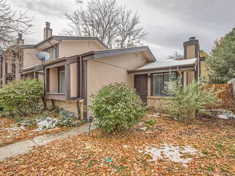 2217 S Oswego Way, Aurora, CO 80014
