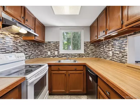 10001 Evans Ave #68D, Denver, CO 80247 photo 9
