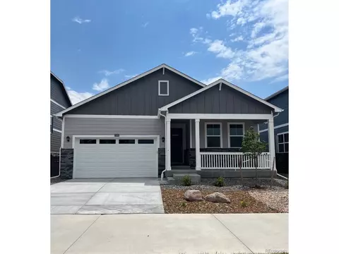 27464 E Byers Ave, Aurora, CO 80018