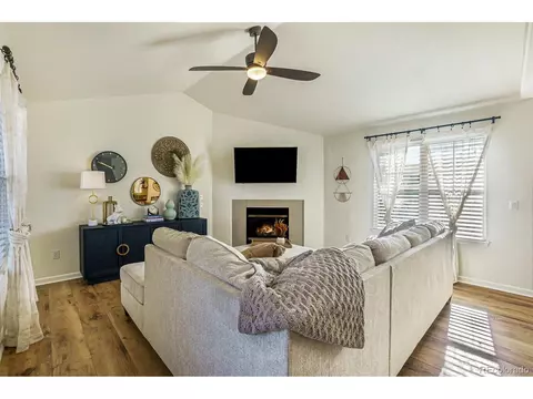 21935 E Irish Dr, Aurora, CO 80016 photo 6