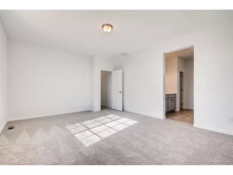 27657 E Maple Ave, Aurora, CO 80018 photo 14