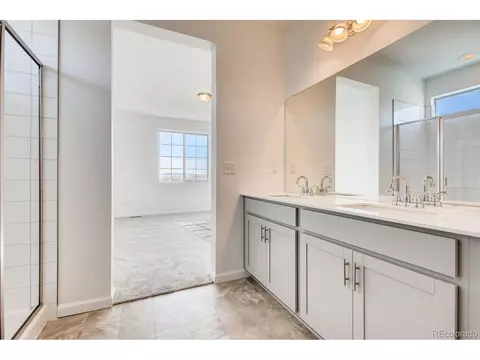 27657 E Maple Ave, Aurora, CO 80018 photo 13