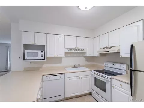 8463 Everett Way #B, Arvada, CO 80005 photo 9