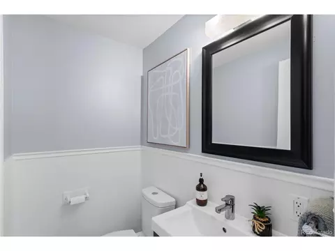 502 E Lake Ave, Centennial, CO 80121 photo 16