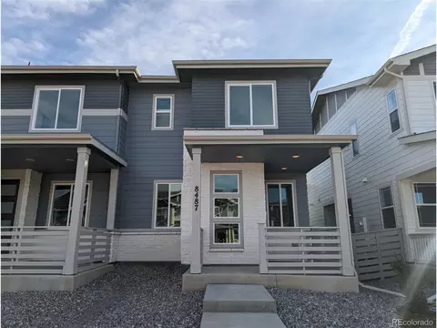 8487 Eagle River St, Littleton, CO 80125