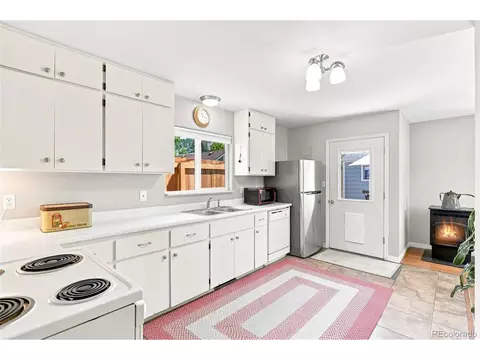 Kitchen - 317 3rd Ave, Lyons, CO 80540 photo 3 of 3