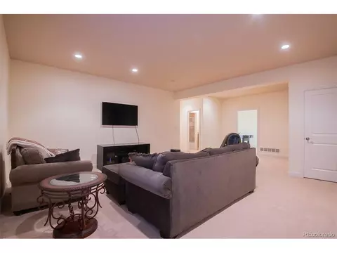 8592 E Iliff Dr, Denver, CO 80231 photo 14