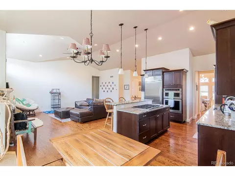 8592 E Iliff Dr, Denver, CO 80231 photo 6