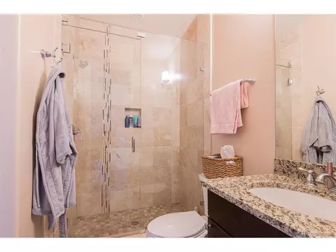 8592 E Iliff Dr, Denver, CO 80231 photo 27