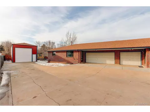 893 Vivian St, Lakewood, CO 80401