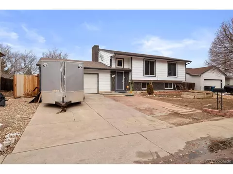 17753 E Colorado Dr, Aurora, CO 80017