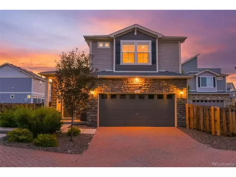 213 S Old Hammer Ct, Aurora, CO 80018