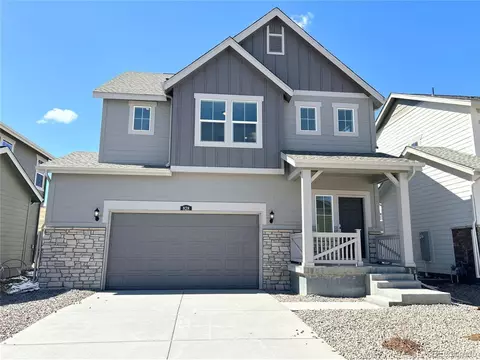 828 Yankee Boy Loop, Elizabeth, CO 80107
