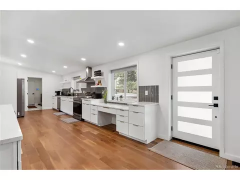 2175 S Joliet St, Aurora, CO 80014