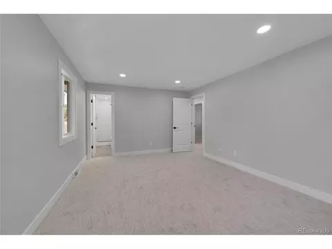 8766 E Frontier Pl, Denver, CO 80237 photo 27