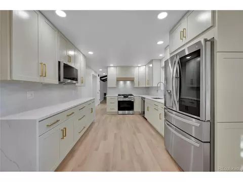 8766 E Frontier Pl, Denver, CO 80237 photo 10