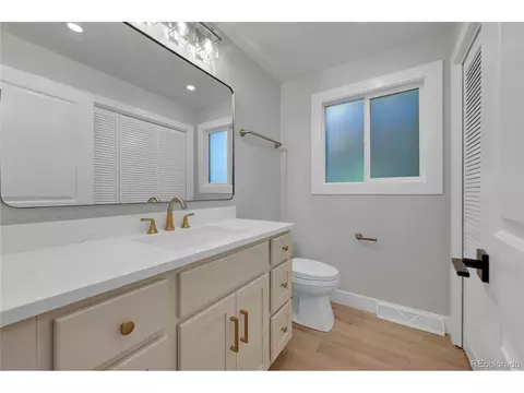 8766 E Frontier Pl, Denver, CO 80237 photo 15