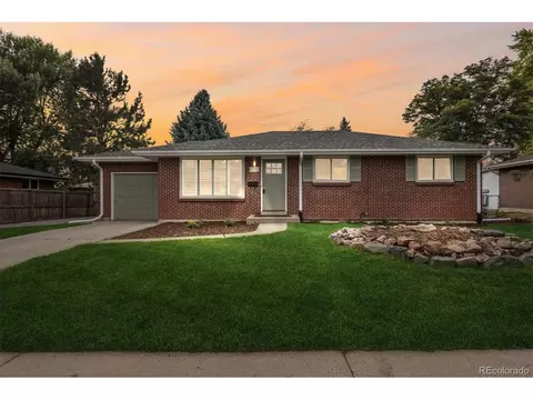 4360 W Wagon Trail Dr, Littleton, CO 80123