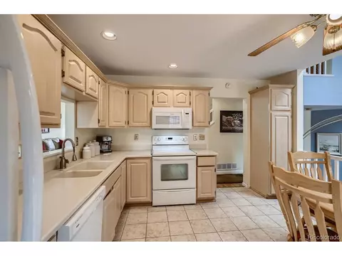 4155 E 130th Pl, Thornton, CO 80241 photo 11