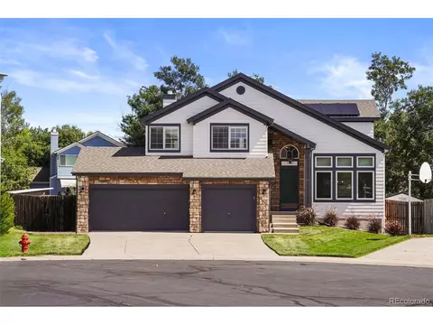 2415 S Holman Cir, Lakewood, CO 80228