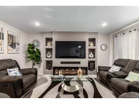 1310 Sable Blvd, Aurora, CO 80011 photo 8