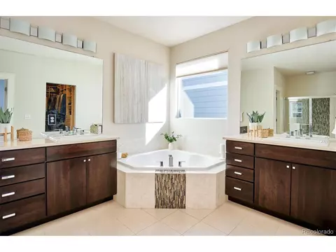 7777 E 24th Ave, Denver, CO 80238 photo 24