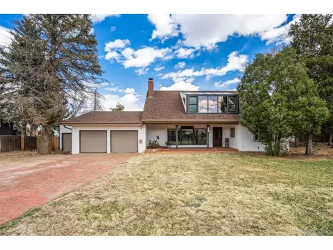 1815 Mesa Rd, Colorado Springs, CO 80904