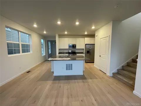 6739 Juniper Dr, Thornton, CO 80602 photo 2
