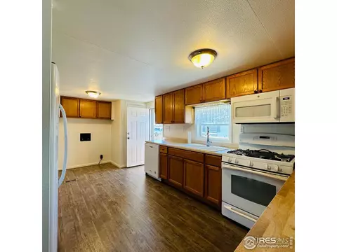 220 Washington Ave #11, Bennett, CO 80102 photo 3