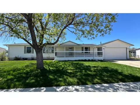 220 Washington Ave #12, Bennett, CO 80102