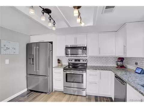 12645 Evans Cir #B, Aurora, CO 80014 photo 1