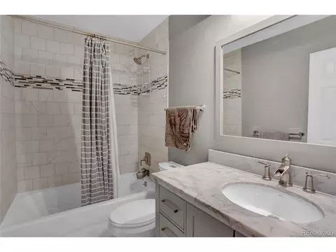 12645 Evans Cir #B, Aurora, CO 80014 photo 6