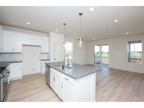 6284 E 154th Pl, Thornton, CO 80602 photo 9