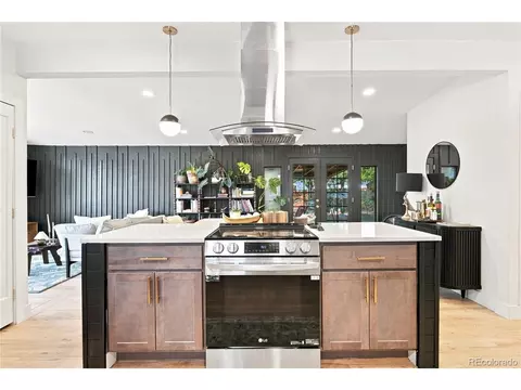 Kitchen - 6001 Carr St, Arvada, CO 80004 photo 4 of 7