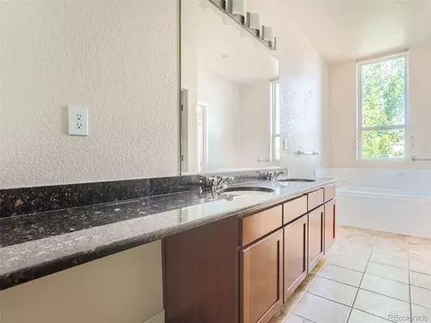 3133 Blake St #5, Denver, CO 80205 photo 18