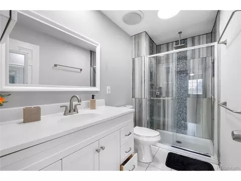 4631 Anaheim Ct, Denver, CO 80239 photo 20