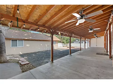 4631 Anaheim Ct, Denver, CO 80239 photo 29