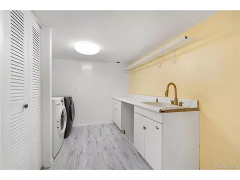 4631 Anaheim Ct, Denver, CO 80239 photo 23