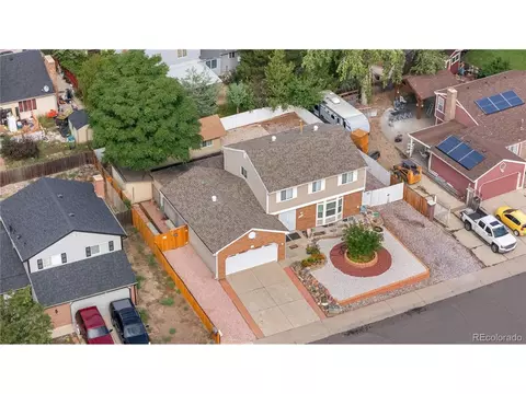 4631 Anaheim Ct, Denver, CO 80239 photo 45