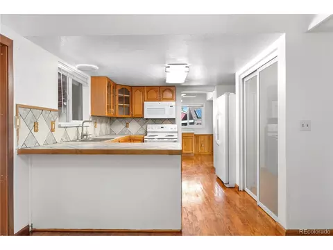 4631 Anaheim Ct, Denver, CO 80239 photo 6