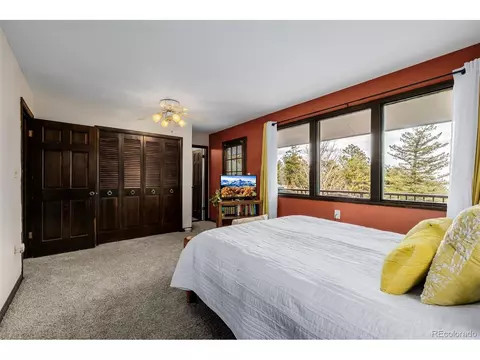 Bedroom - 37 High View Ln, Boulder, CO 80302 photo 2 of 4
