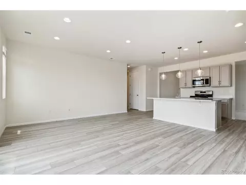 24682 E 38th Ave, Aurora, CO 80019 photo 6