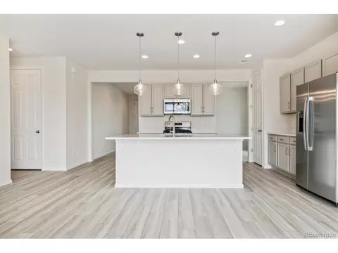 24682 E 38th Ave, Aurora, CO 80019 photo 3